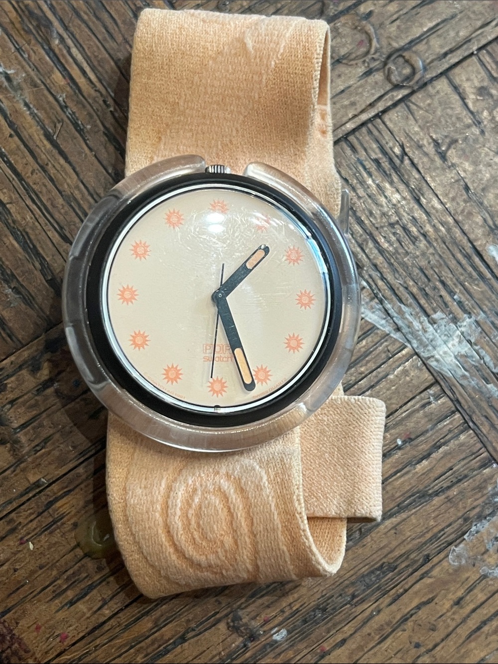 Vintage POP SWATCH WATCH, no scratches  Wristwatch - Peach Strap